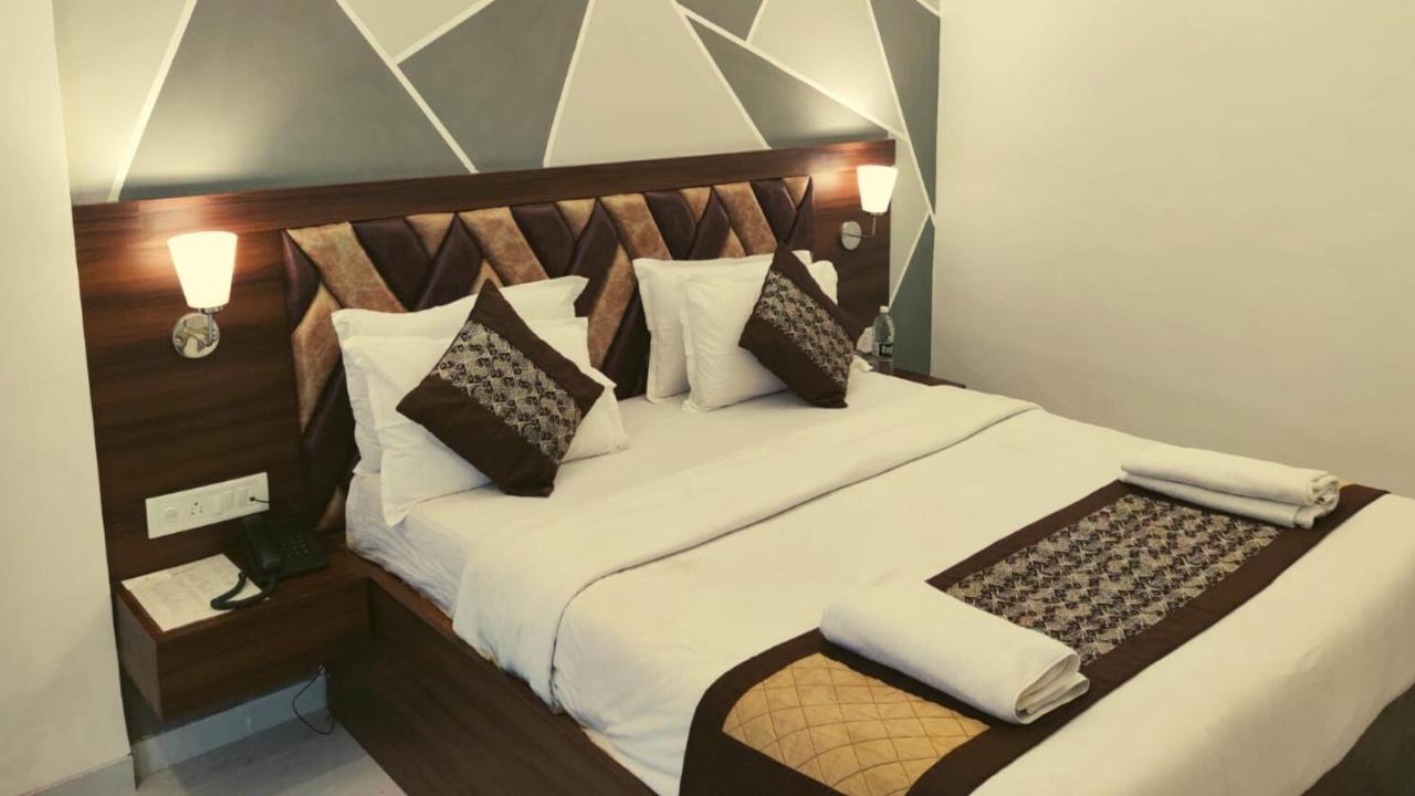 Rajdhani Resort Lonavala Bagian luar foto