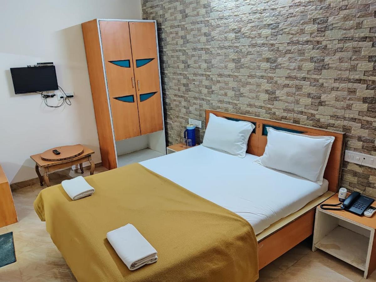 Rajdhani Resort Lonavala Bagian luar foto