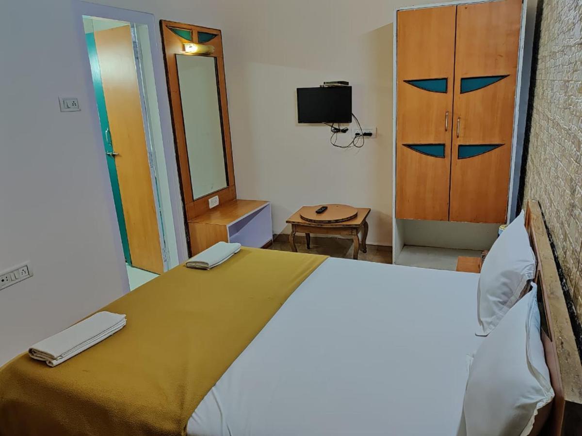 Rajdhani Resort Lonavala Bagian luar foto